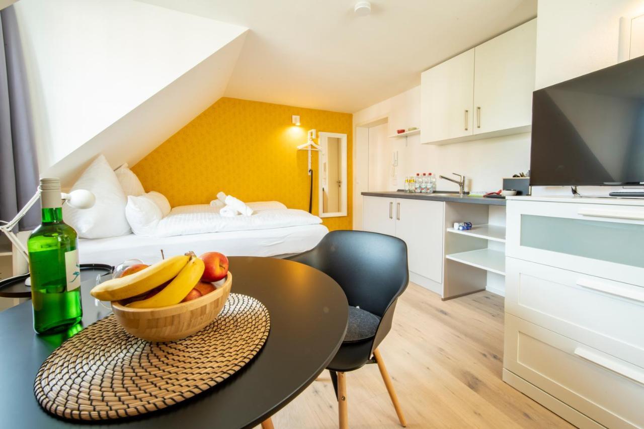 Gaestehaus Am Schlossplatz Z. 3 Meersburg Eksteriør bilde
