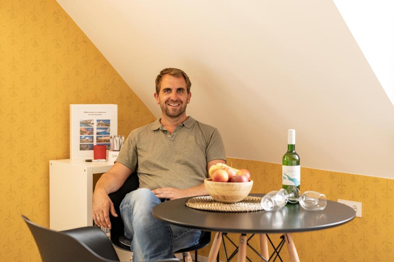 Gaestehaus Am Schlossplatz Z. 3 Meersburg Eksteriør bilde